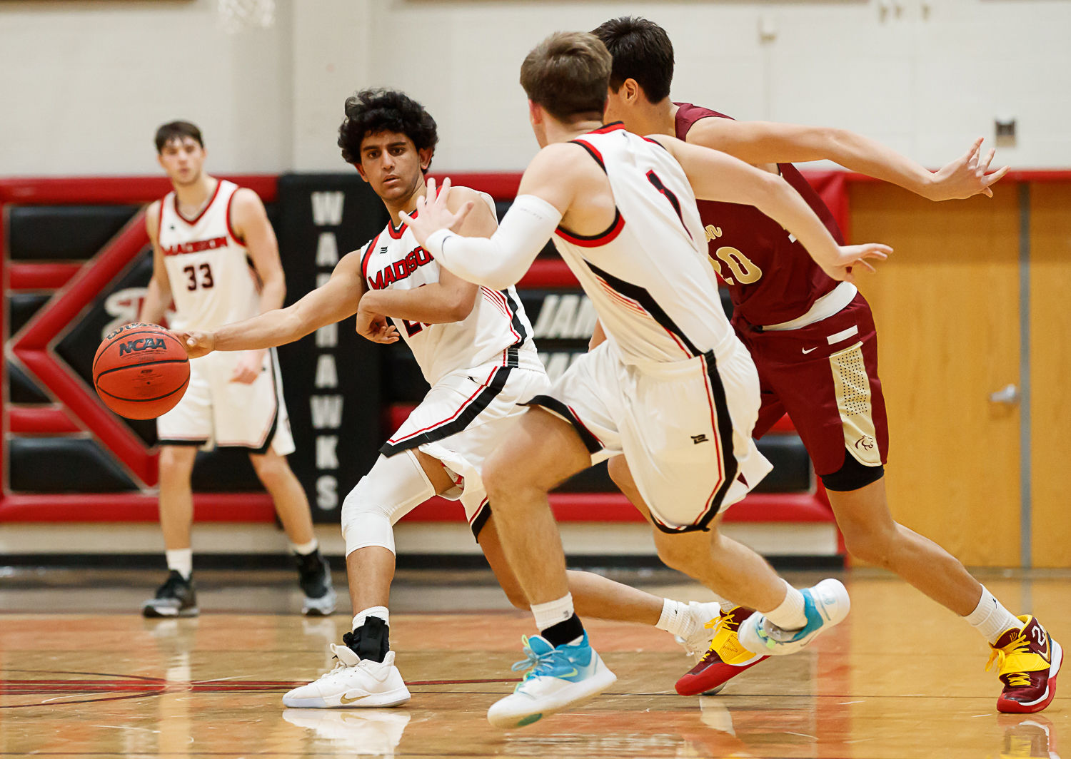 Madison vs. Oakton boys basketball 1